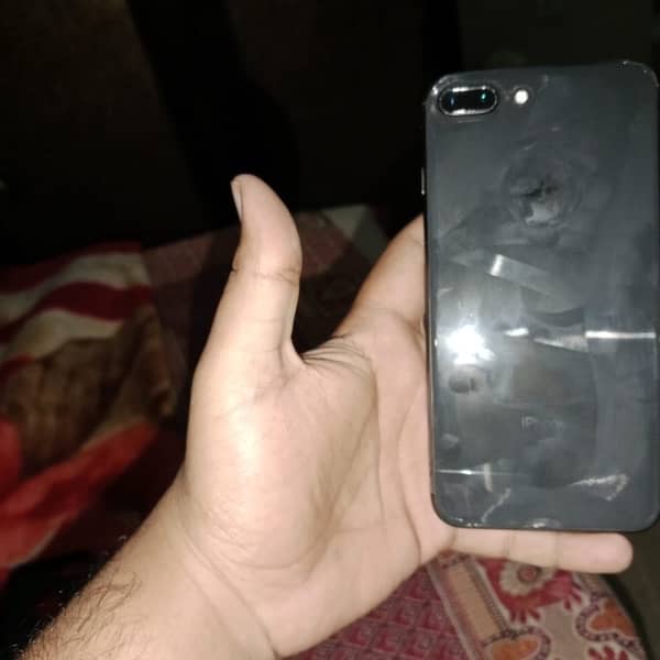 iphone 8plus 9/10 condition All ok only battery change 5