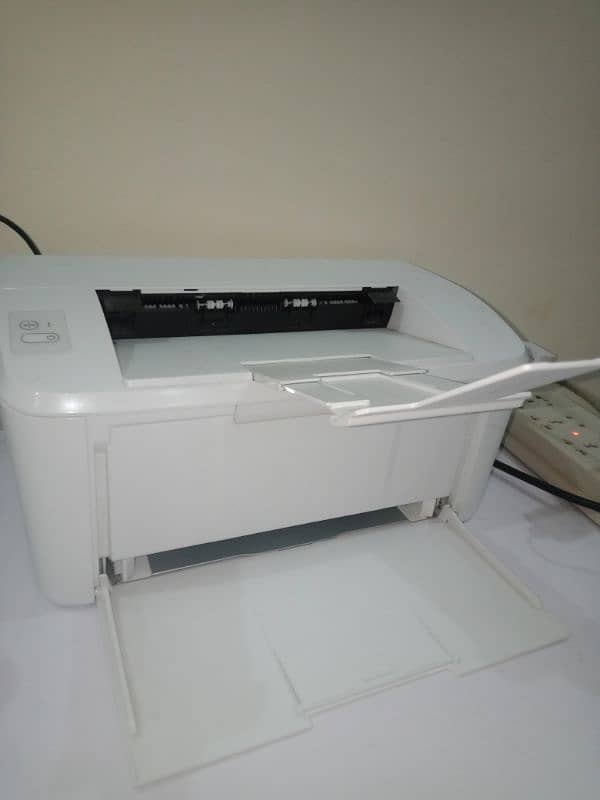 hp laserjet M111a printer 1