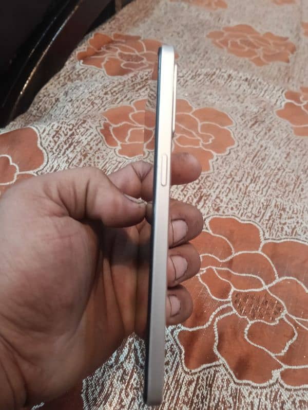 oppo f21paro 5