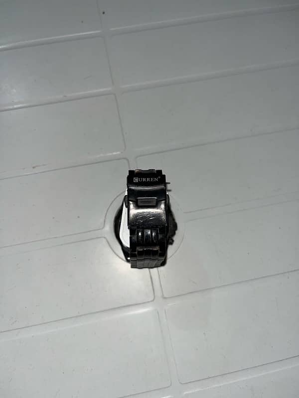 Curren watch 2