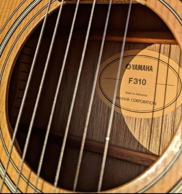 yamaha f310 guitar for sale 4