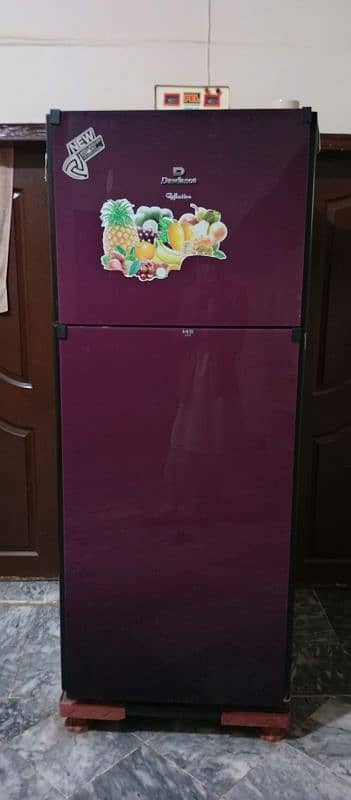 dawlance fridge full size urgent for sale 2