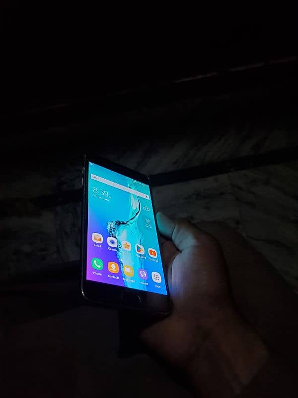 Samsung galaxy note 5 all ok non pta Sim time available finger print 2