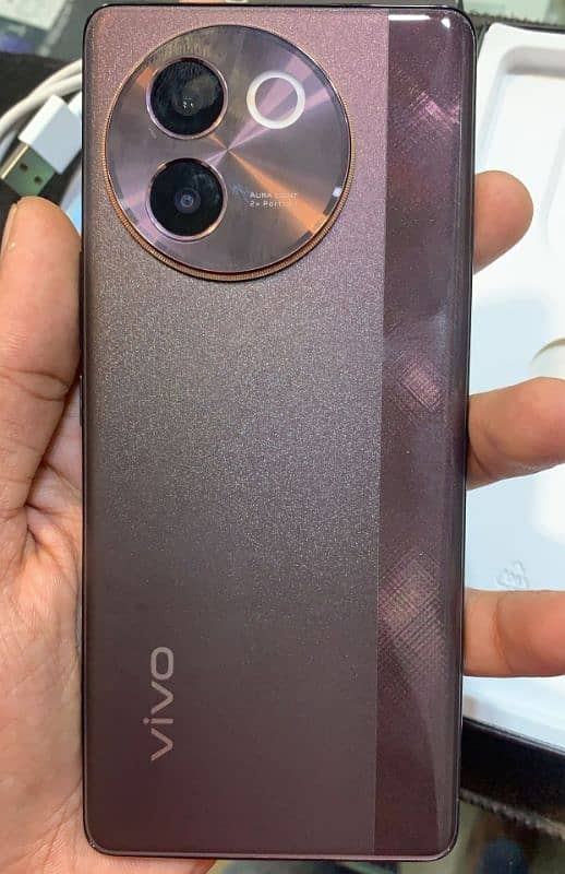 Vivo V30e 8/256GB PTA APPROVED 1