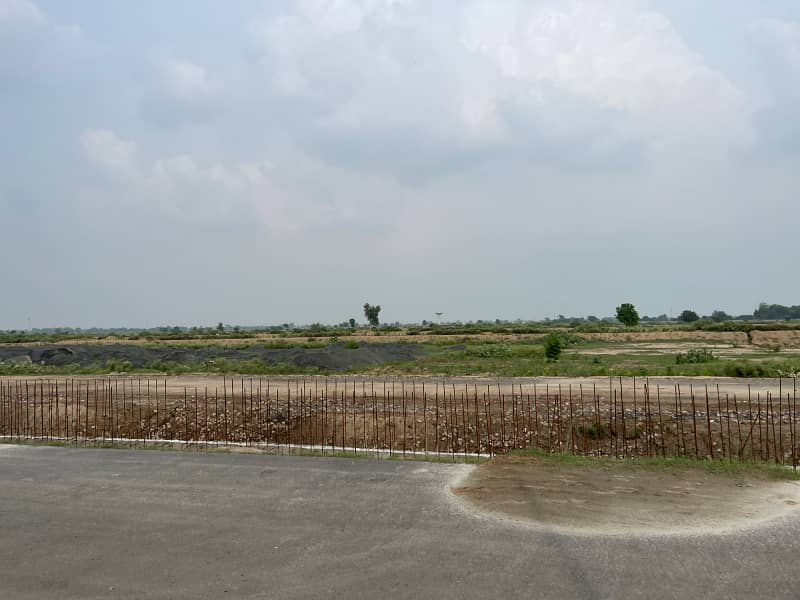 Facing Park 5 Marla J Block Plot For Sale In Jinnah Sector LDA City Lahore 9