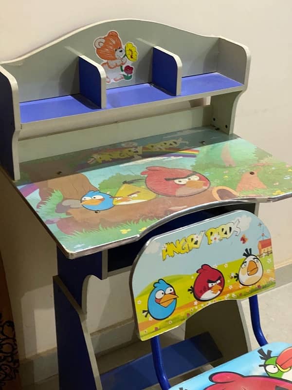 Kids study table 4