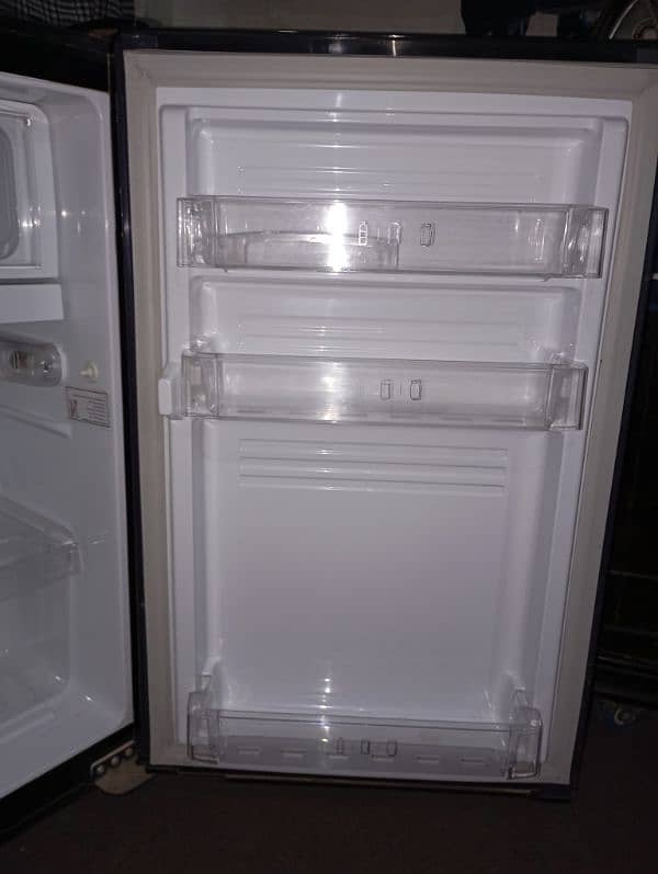 pel room  refrigerator 1