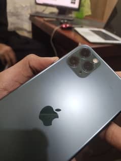 iPhone 11 pro max factory unlock 64 gb