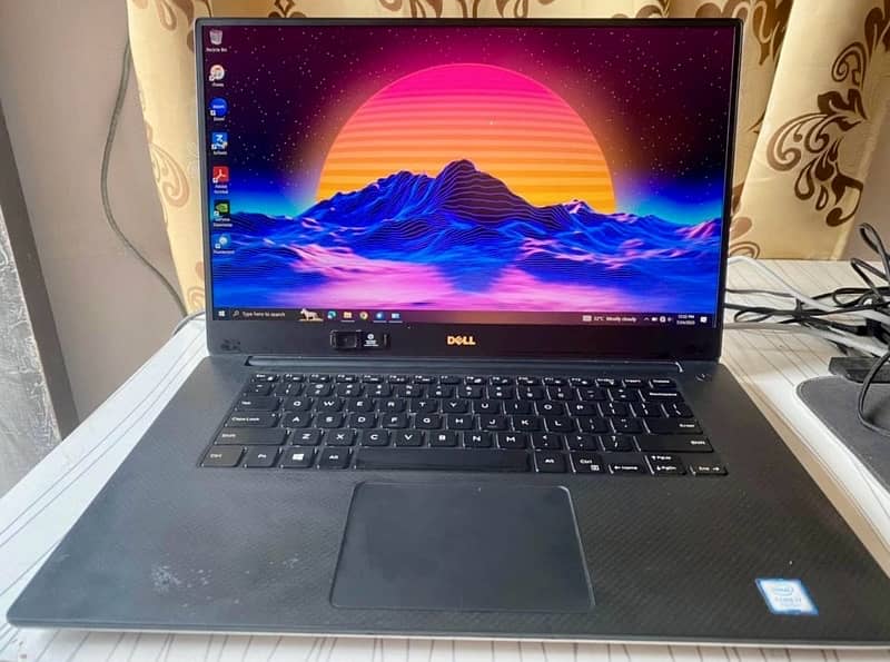 Dell core i7 graphic laptop 5