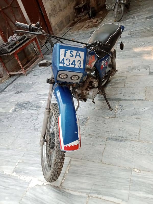 lefan motor cycle 125cc 10/7 condition self start heavy bike 1