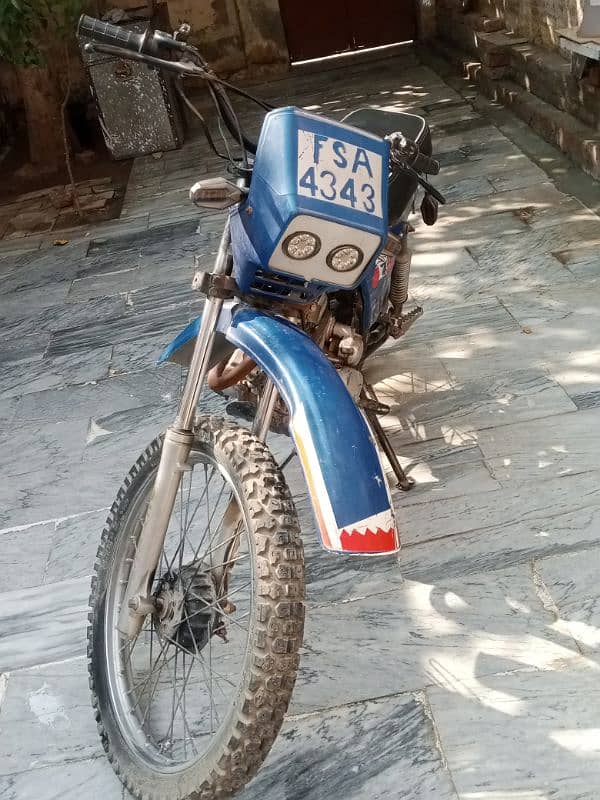 lefan motor cycle 125cc 10/7 condition self start heavy bike 5