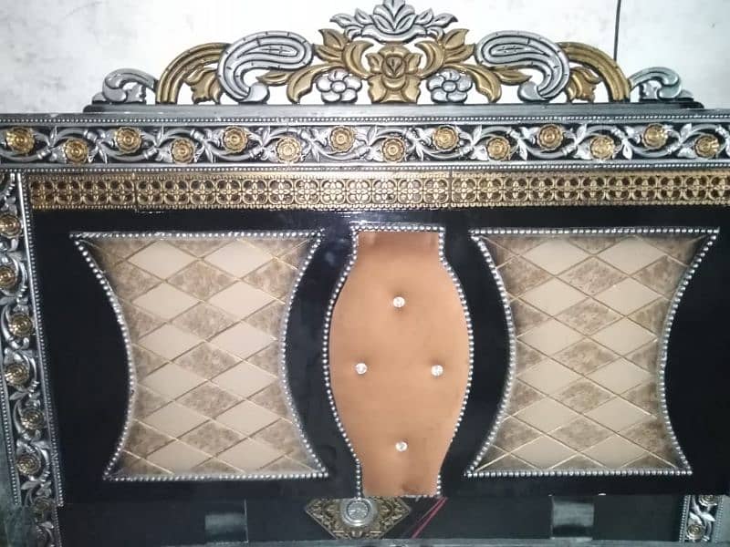 Bed Urgent Sale +92 311 1830555 0