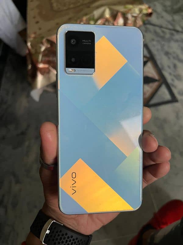 Vivo y21 4/64 10/10 condition 2