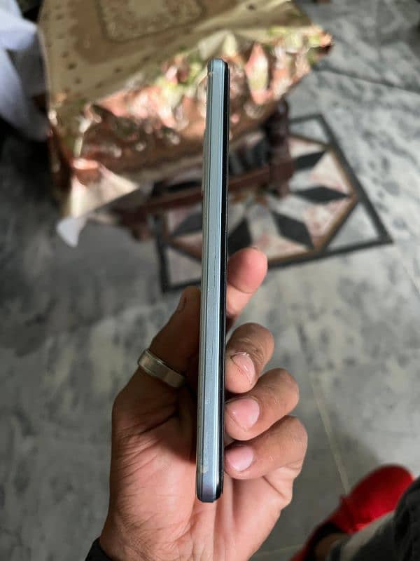 Vivo y21 4/64 10/10 condition 3