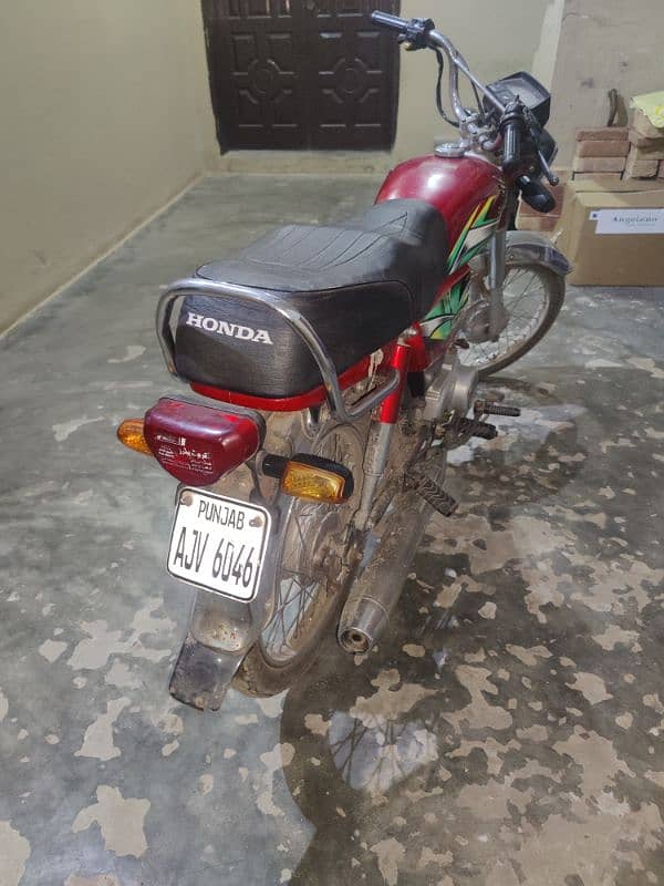 Honda cd 70 3