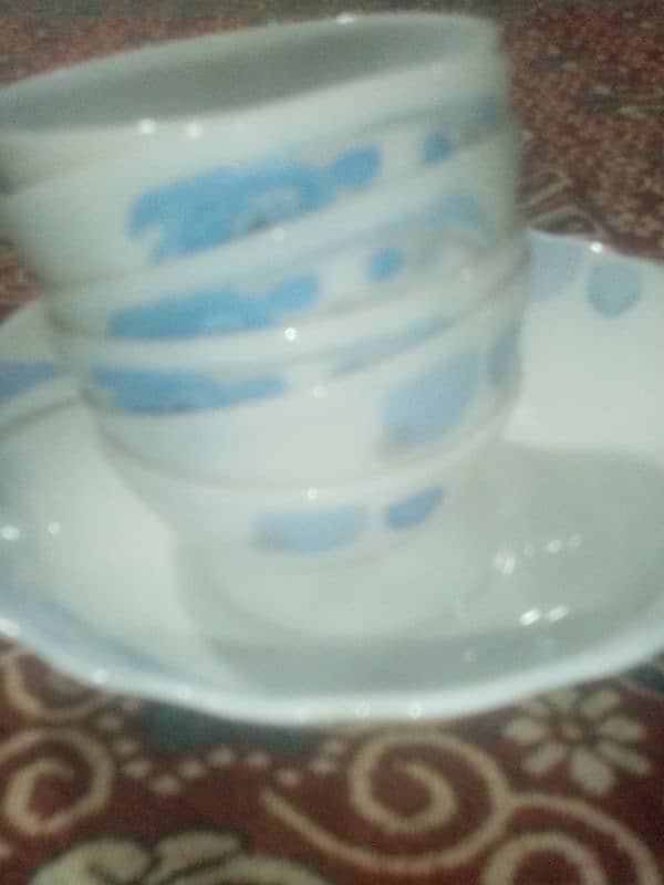 crockery 4