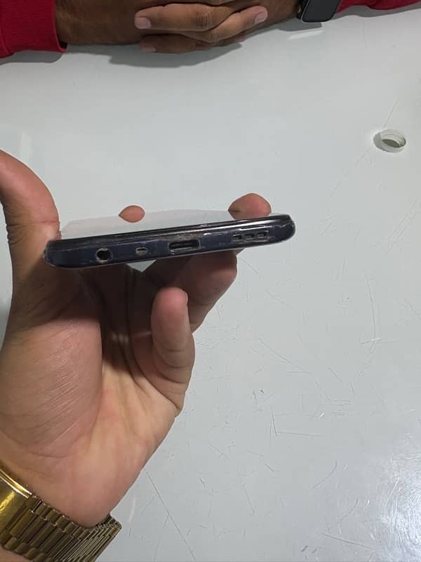 Oppo A54 0