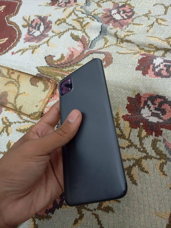 realme c11 with box 1