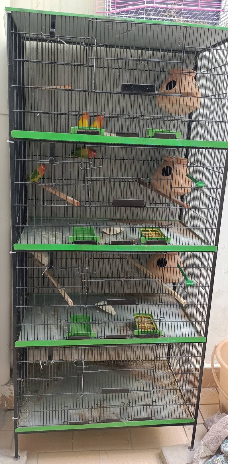 Bird Cage like New Condition 1