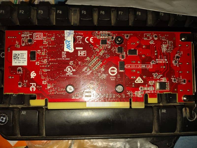 2 GB / 64 bit /graphics card 1