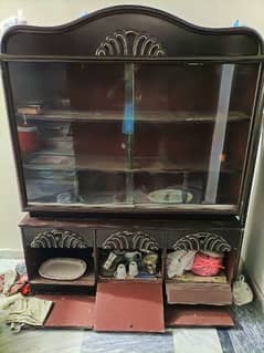 Showcase urgent sale