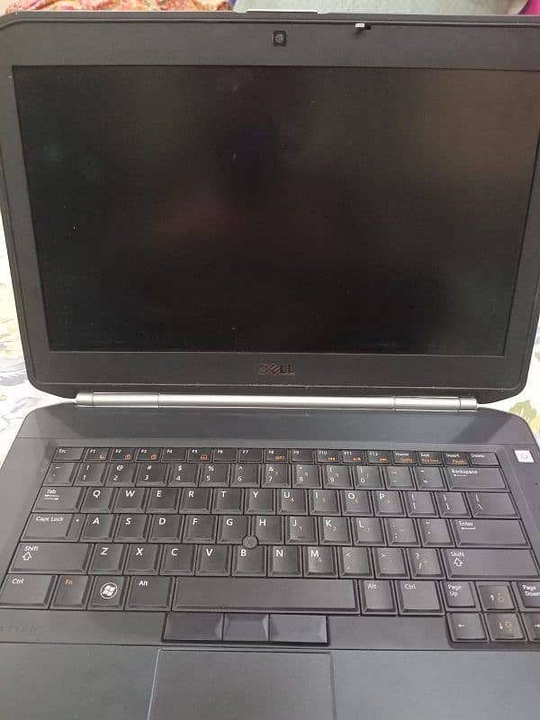 dell laptop core15 1