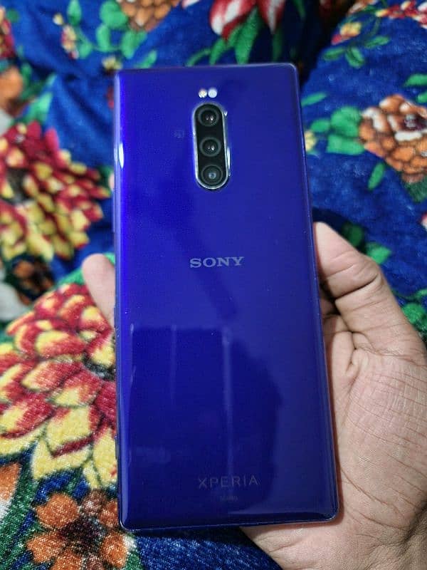 Sony Xperia 1 6/64 Storage 10/10 Condition Water Pack 3