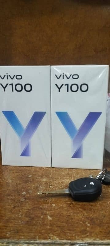 Vivo y100 8/256 box pack green clr 53 sy neachy waly rabta na kry 0