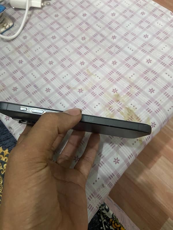 IPHONE 15 pro max jv lla model 0