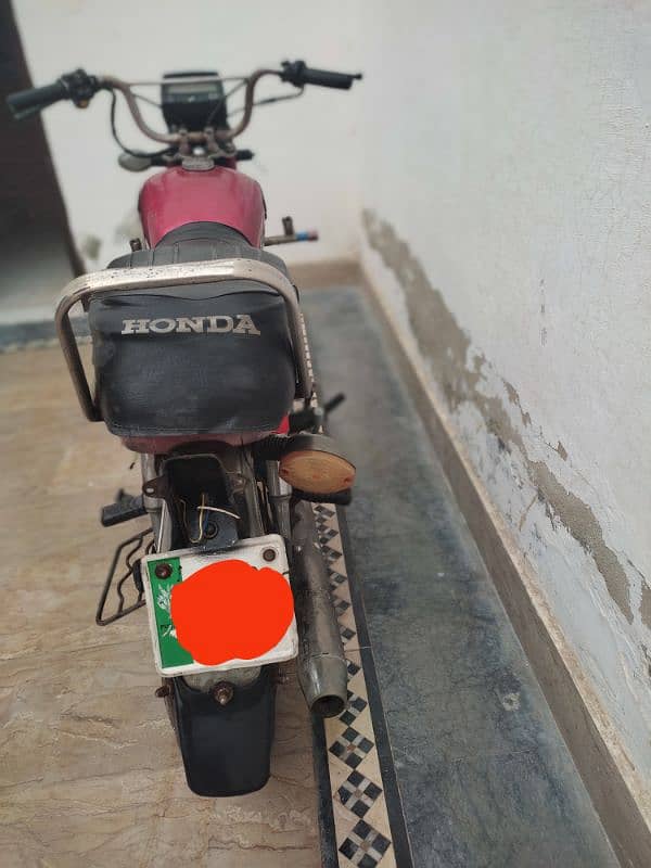 Honda CD 70 2