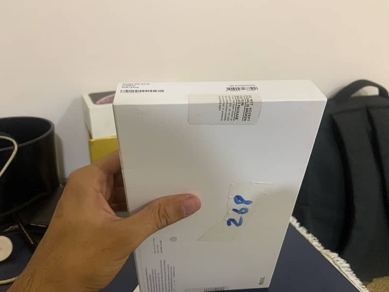 box packed samsung galaxy tab A9 1