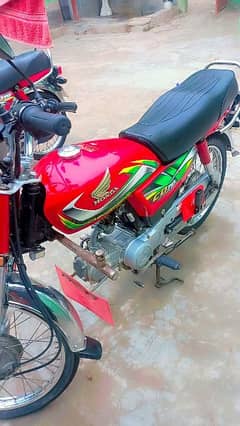 cd 70 cc honda 2022 very carefully used in geniune condition