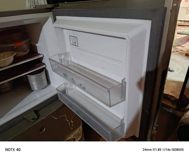 Haier fridge 03033331373 5