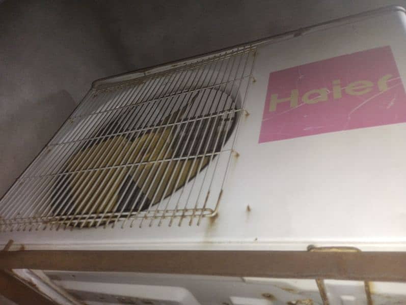 haier ka ac hai bilkul shi chalta hai 03297242332 2