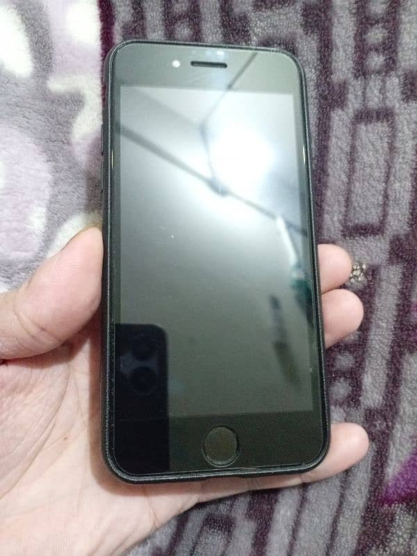 Iphone 7, 32gb non pta factory unlock. Final 14000 2