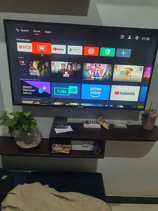 TCL Android Led TV 40 Inches. 1