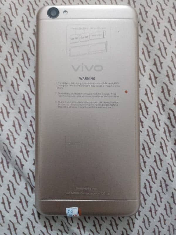 vivo y55a 4/64 Exchange possible 0