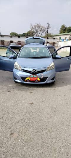 Toyota Vitz 2013