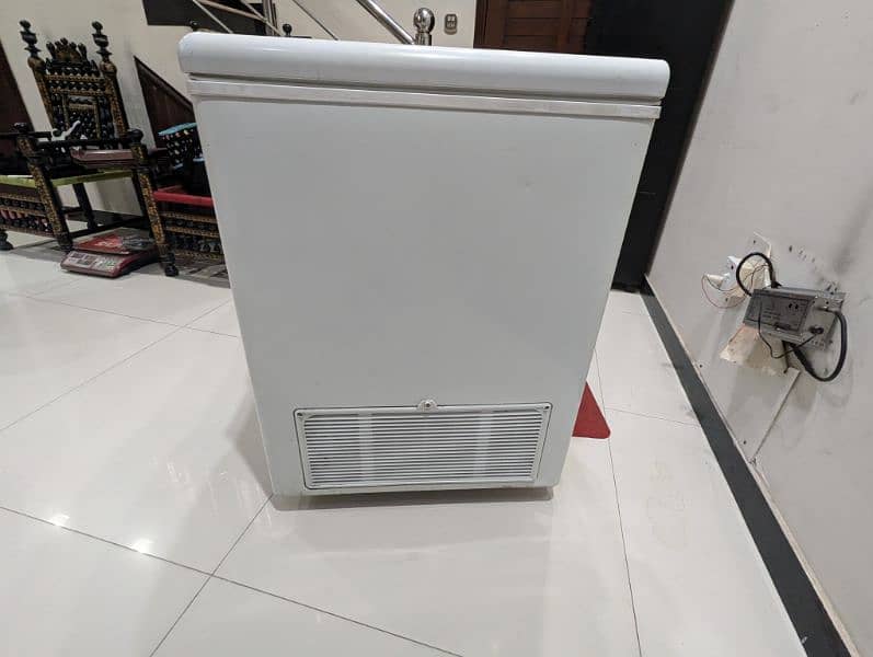 Haier Double Door Chest Deep Freezer 1