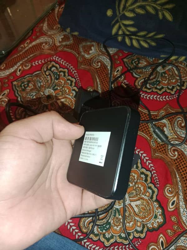 I wanna sale orignal dell 130w laptop charger and jazz 4G wifi 1