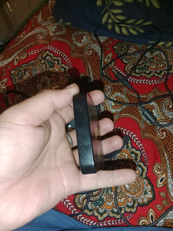 I wanna sale orignal dell 130w laptop charger and jazz 4G wifi 2