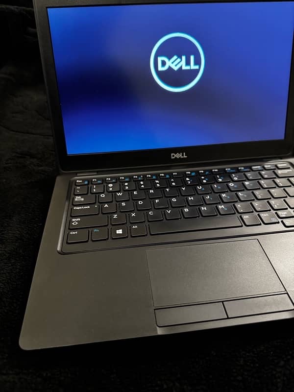 Dell Lattitude 5290 Core i5 8TH GEN 3