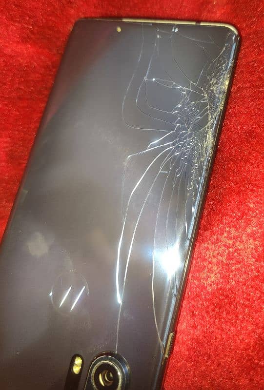 Motorola edge plus PTA Approved 12/256  back broken 7\10 8