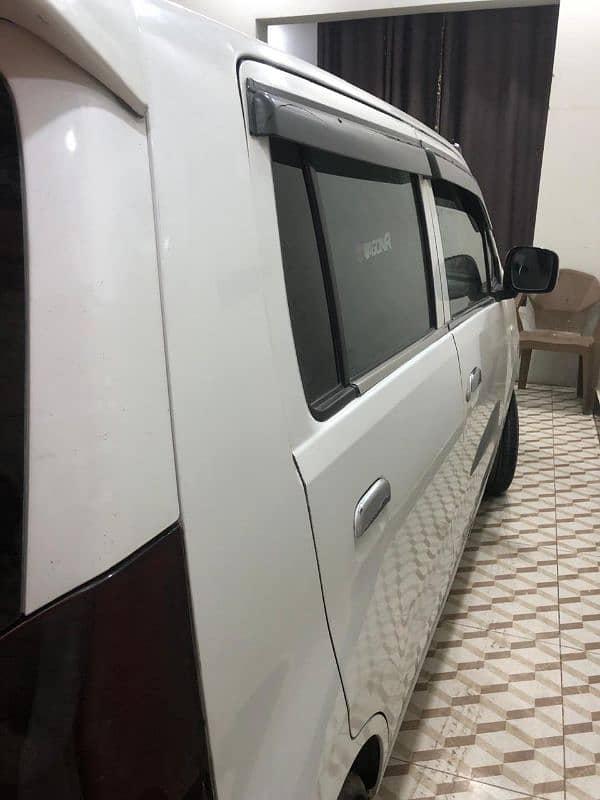 Suzuki Wagon R 2017 3