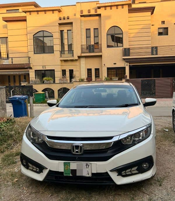 Honda Civic Oriel 2017 0