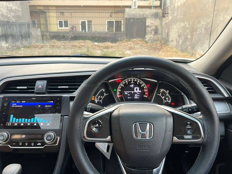 Honda Civic Oriel 2017 4