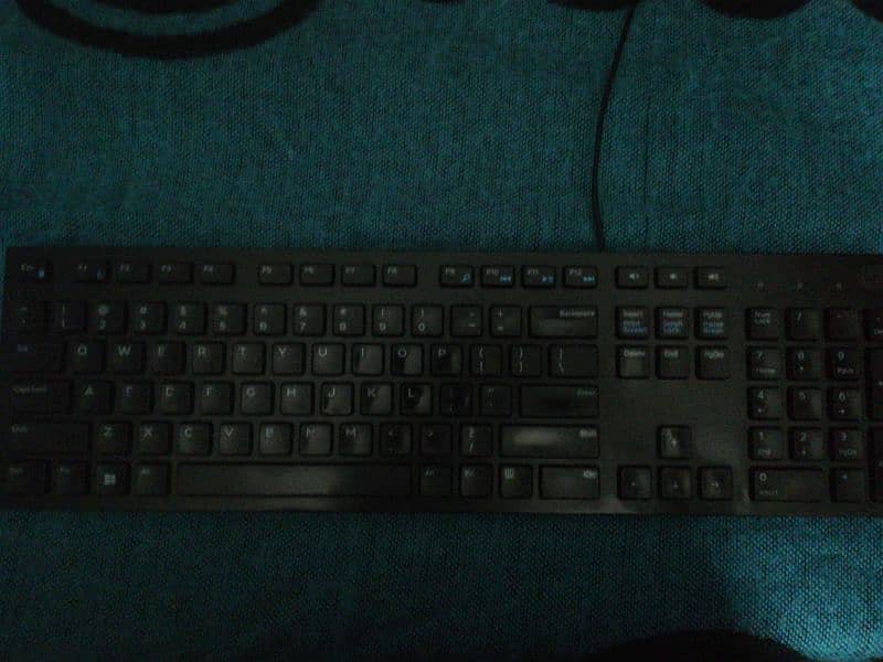 dell keyboard with a  mouse 2