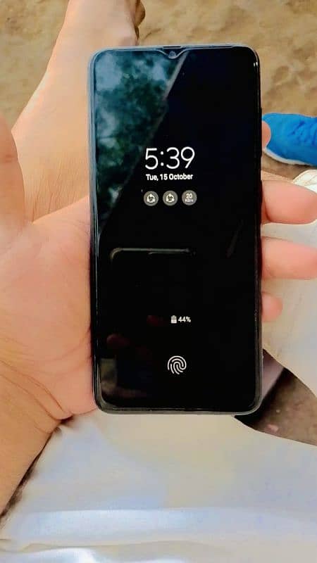 Samsung galaxy A70 6/128 under display finger 1