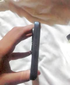 infinix hot 30  battery timing 5000/mAh memory 8/128 lush condition