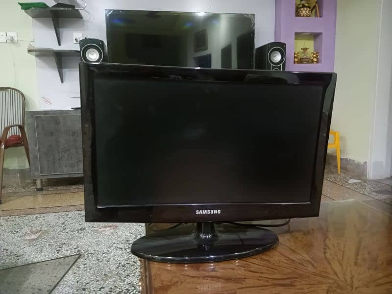 Samsung 22 inch 8